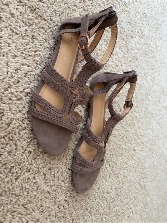 LC Lauren Conrad Shoes - Lauren Conrad Braided Cutout Sandal - Women’s Size 8